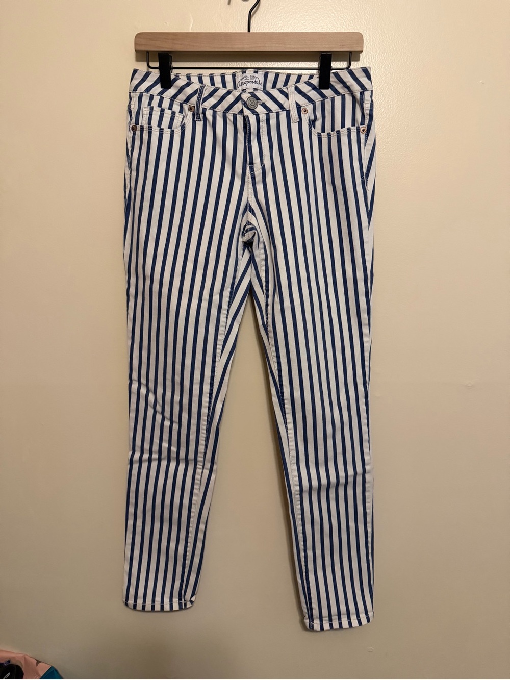 Aeropostale Navy and White Vertical Stripe Skinny Jeans